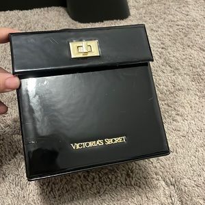 Victoria secret vanity case jewelry case makeup case organizer